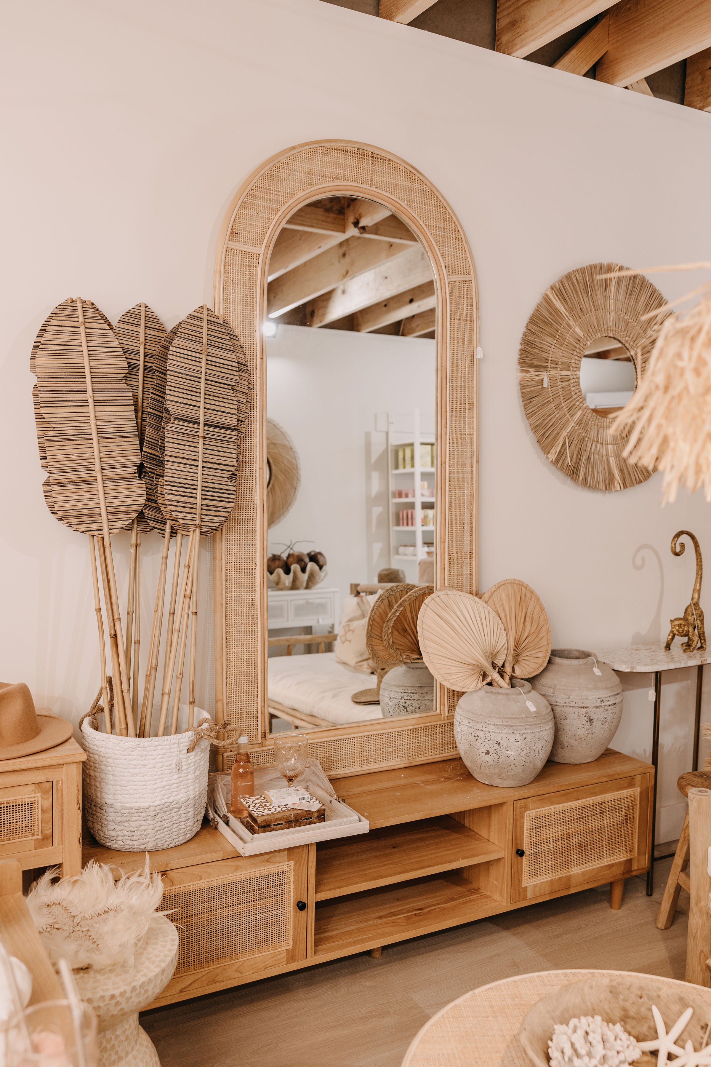 Aruba Arch Mirror